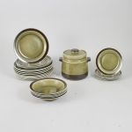 1672 3199 DINNERWARE